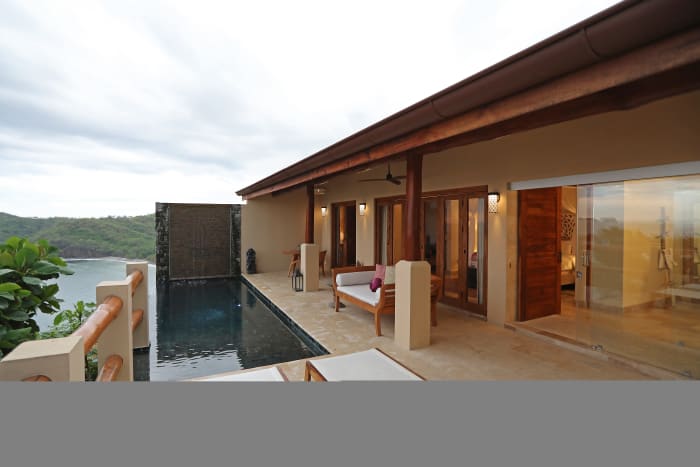 ©UVE_0687 - GALLERY.jpg